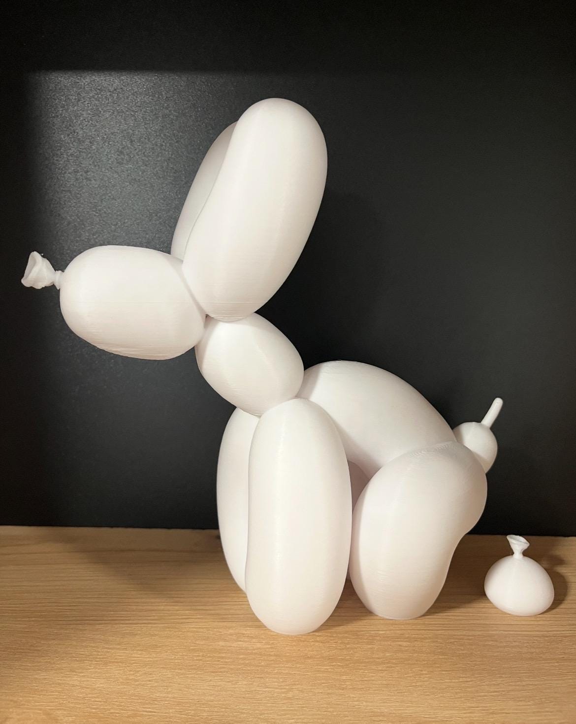 Balloon Dog Statue – Funny Balloon Animal Decor – Modern Shelf Art – Perfect Gift